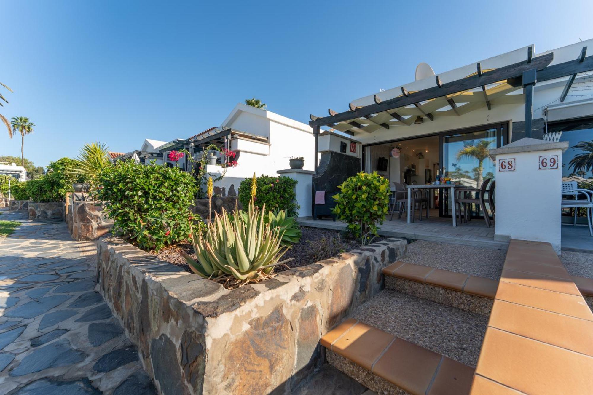 Luxury Poolside Holiday Home Maspalomas  Exterior foto
